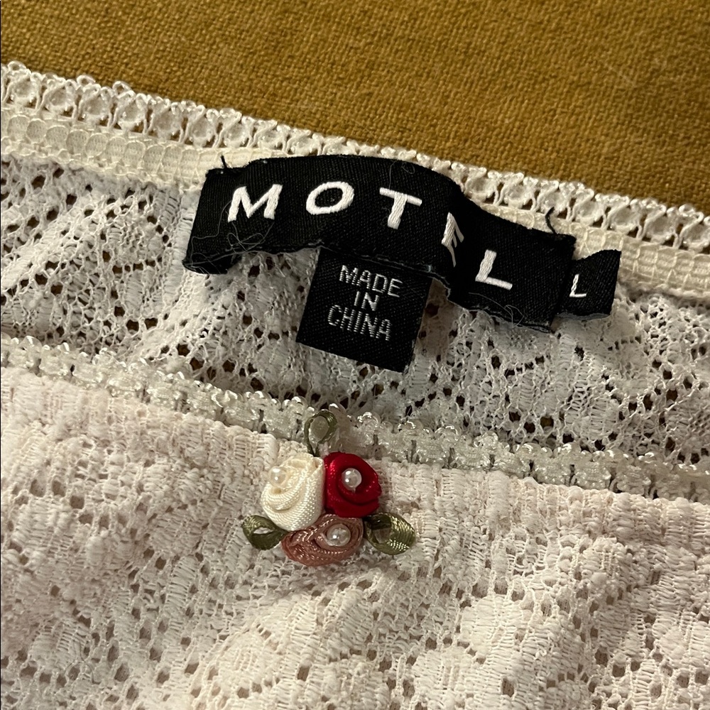 Motel Rocks Lace Top - Picture 2 of 3